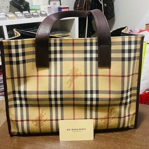 Pre-loved Burberry London Tote Bag